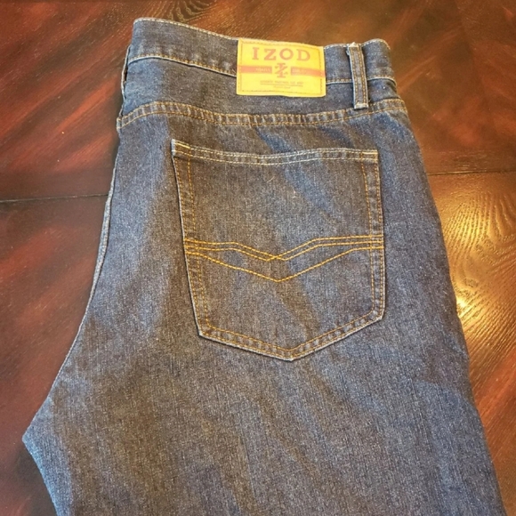 IZOD Mens Jeans - Picture 2 of 5